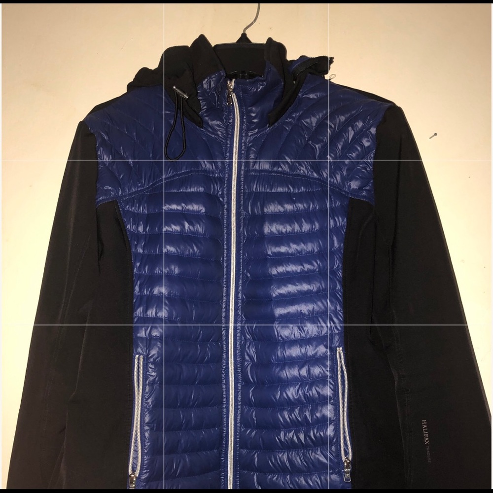 A water proofHalifax Traders size XL Woman Jacket